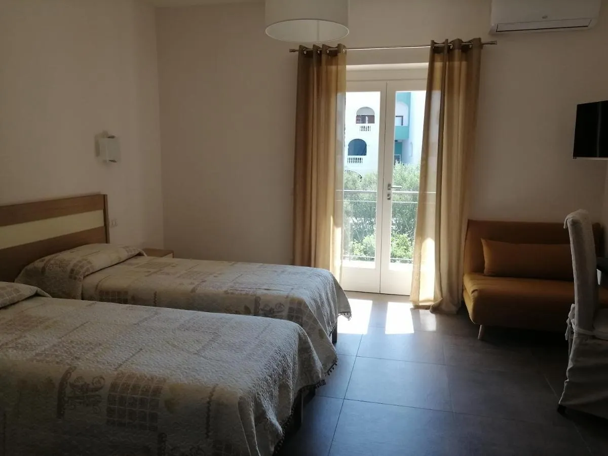 Bed and Breakfast Maison Kaina Όλμπια Ιταλία