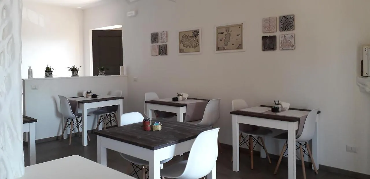 Bed and Breakfast Maison Kaina Όλμπια