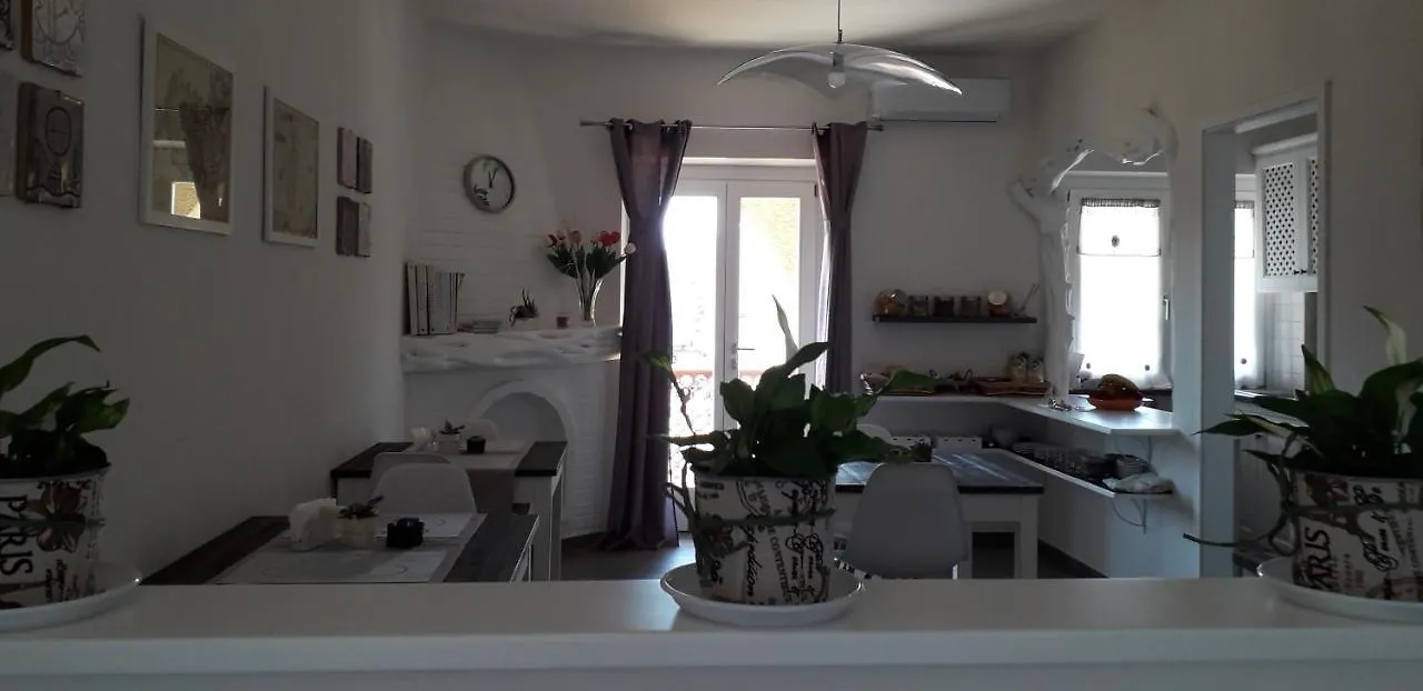 Maison Kaina Όλμπια Bed and Breakfast